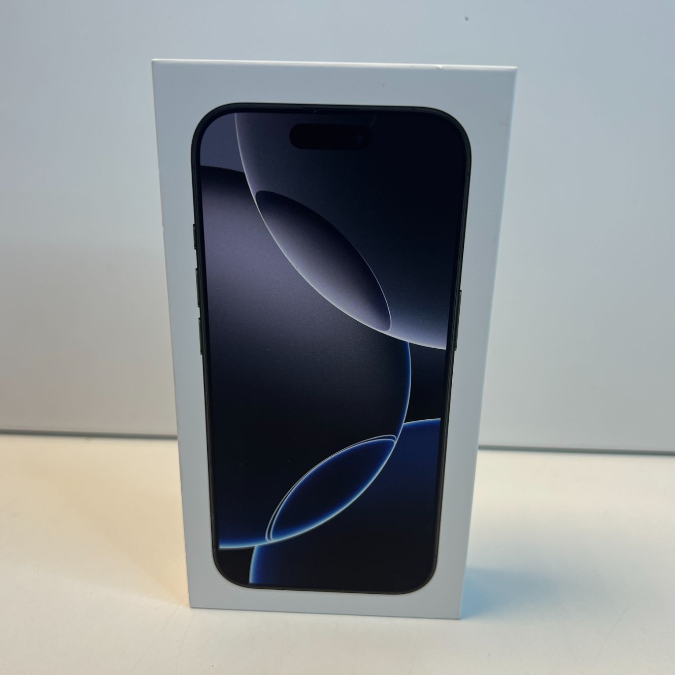 Apple iPhone 16 Pro 128GB Black Titanium | NIEUW in SEAL!