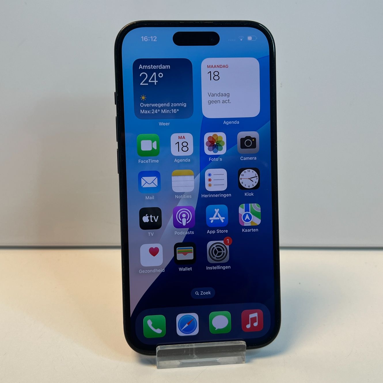 Apple iPhone 15 128GB Zwart | 83% | Gebruikt
