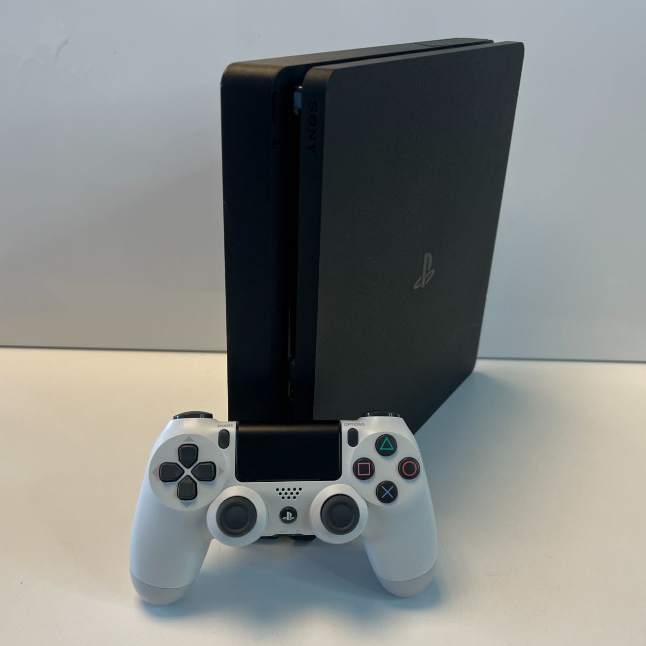 Sony Playstation 4 Slim 500GB Zwart | Nette Staat