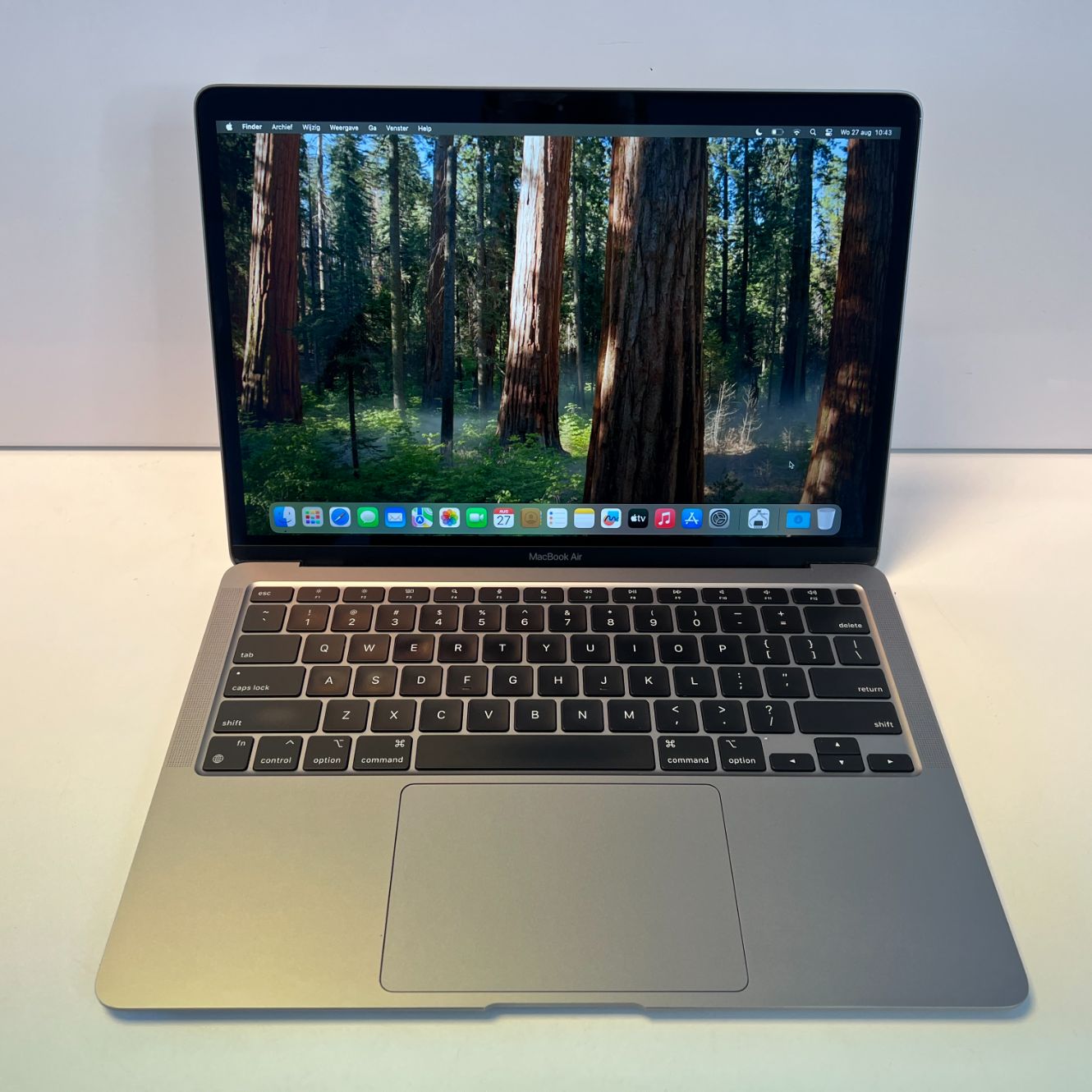 Apple Macbook Air 13 Inch 2020 Space grey | M1 | 8GB | 256GB