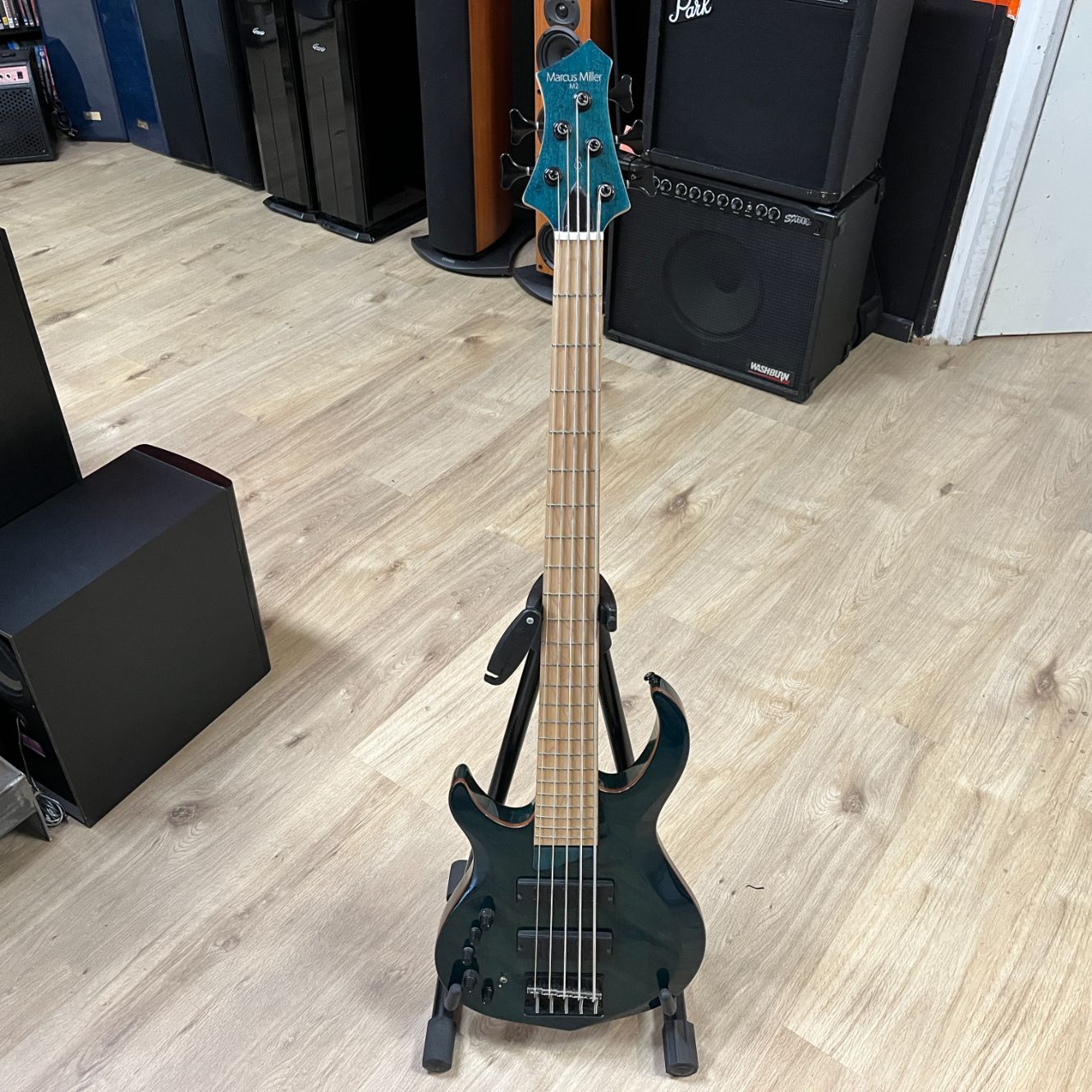 Marcus Miller M2 5 TBL 2nd Gen Bas gitaar | 5 String | Left hand