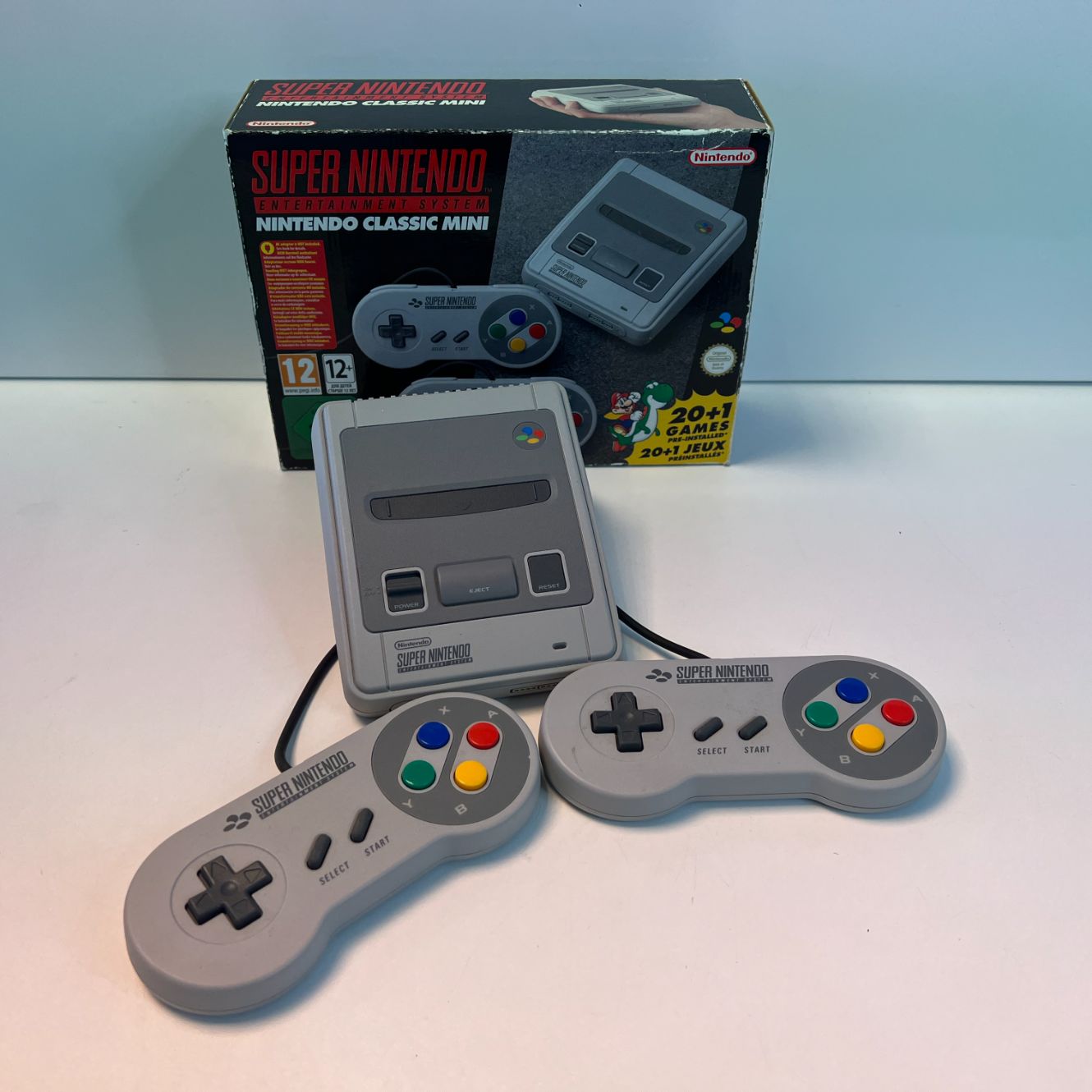 Nintendo SNES Mini + 2 controller | Compleet in doos