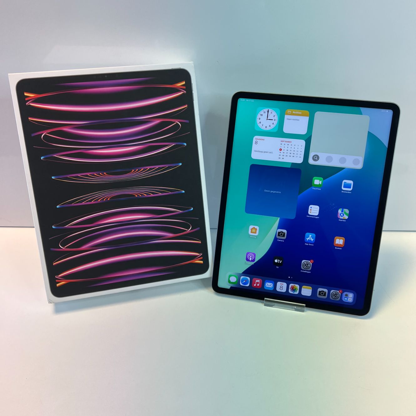Apple iPad Pro 12.9 Inch 6e Gen 128GB Grijs | Inscriptie