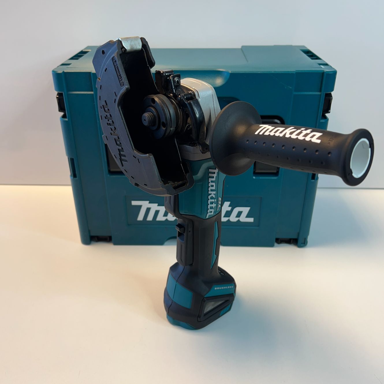 Makita DGA505 Haakse Slijper | Body | ZGAN!