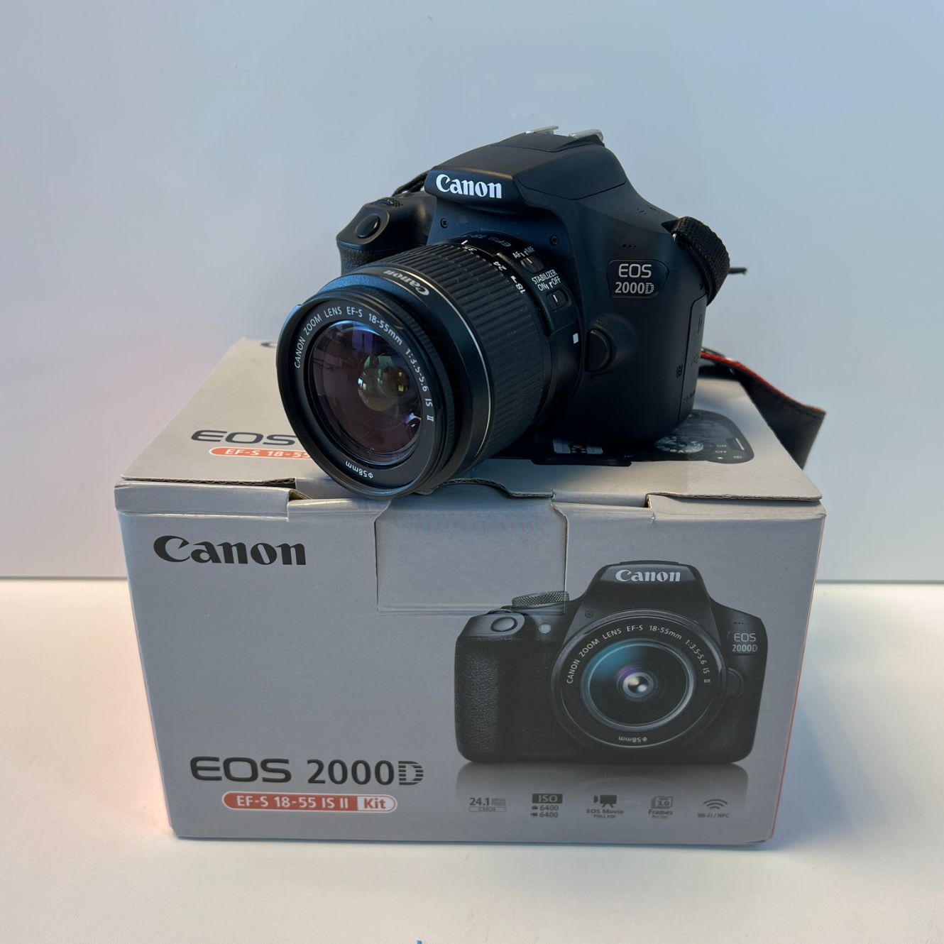 Canon EOS 2000D Zwart + kitlens | ZGAN!