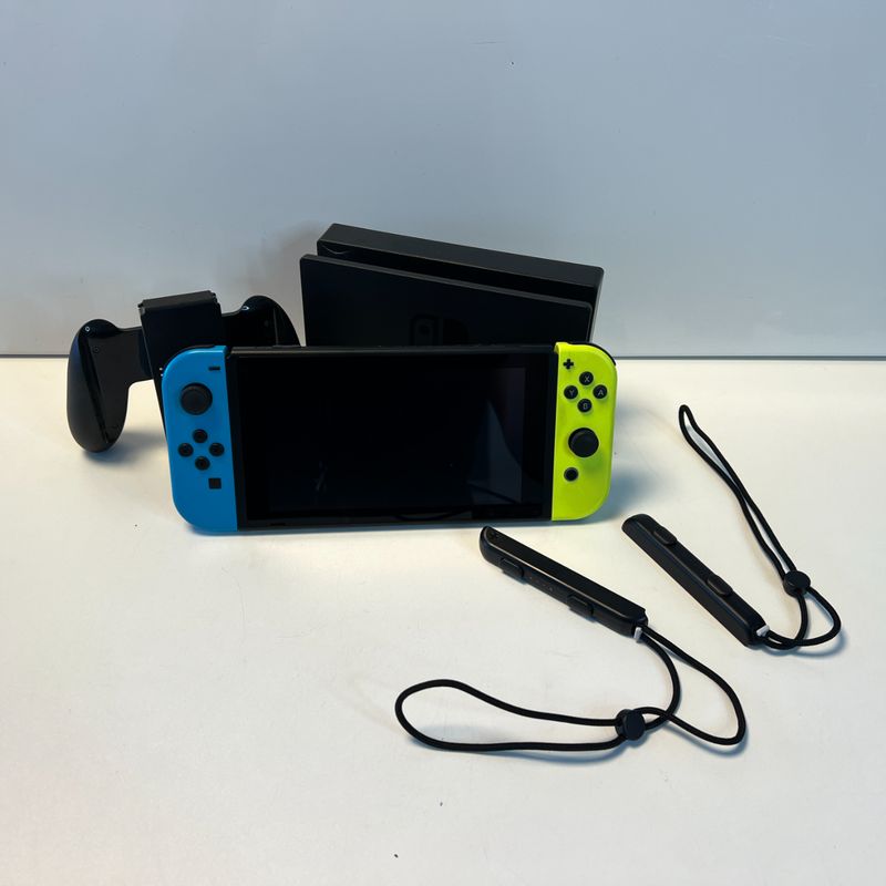 Nintendo Switch 2019 32GB Blauw Groen | Nette staat