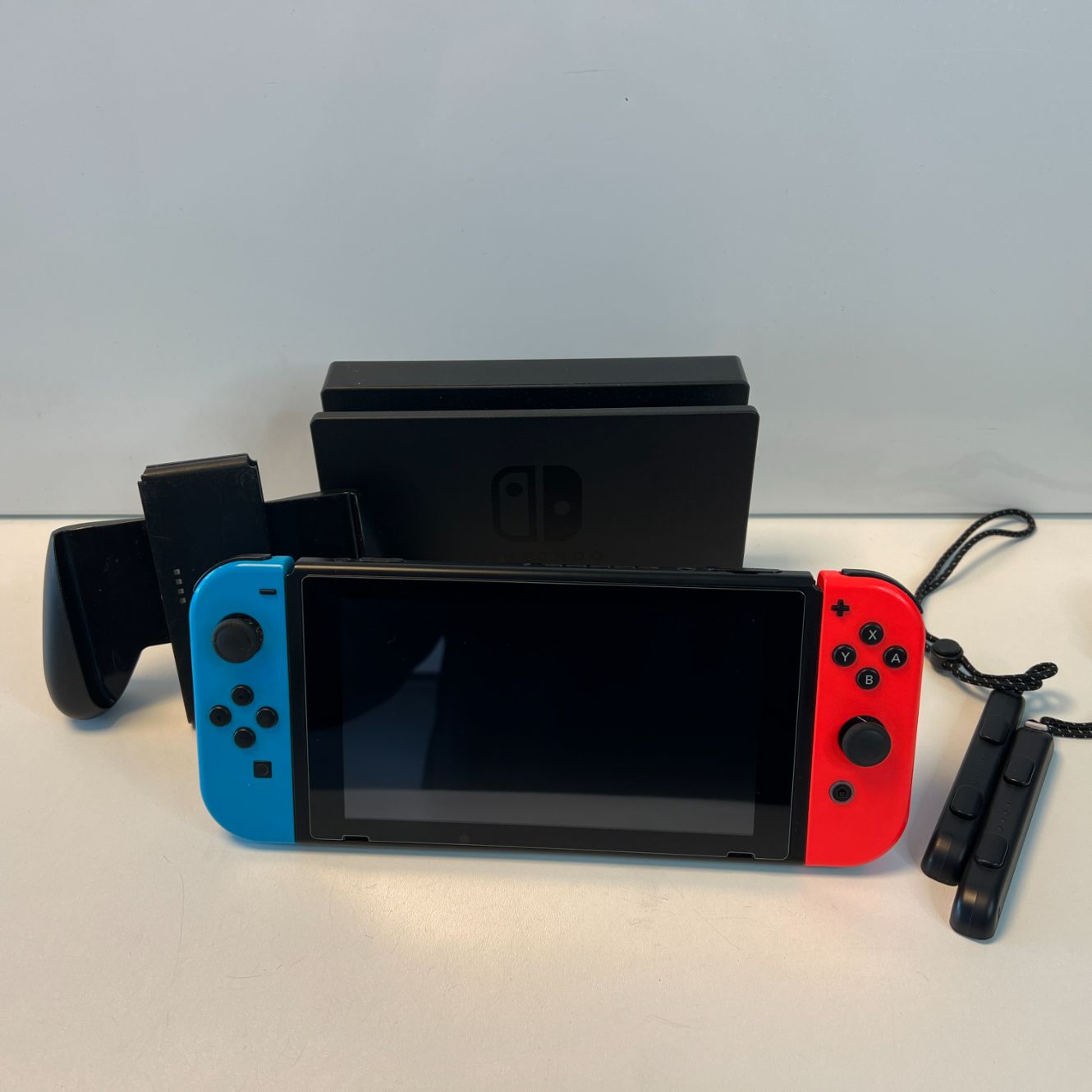 Nintendo Switch 32GB 2019 rood blauw | Nette Staat