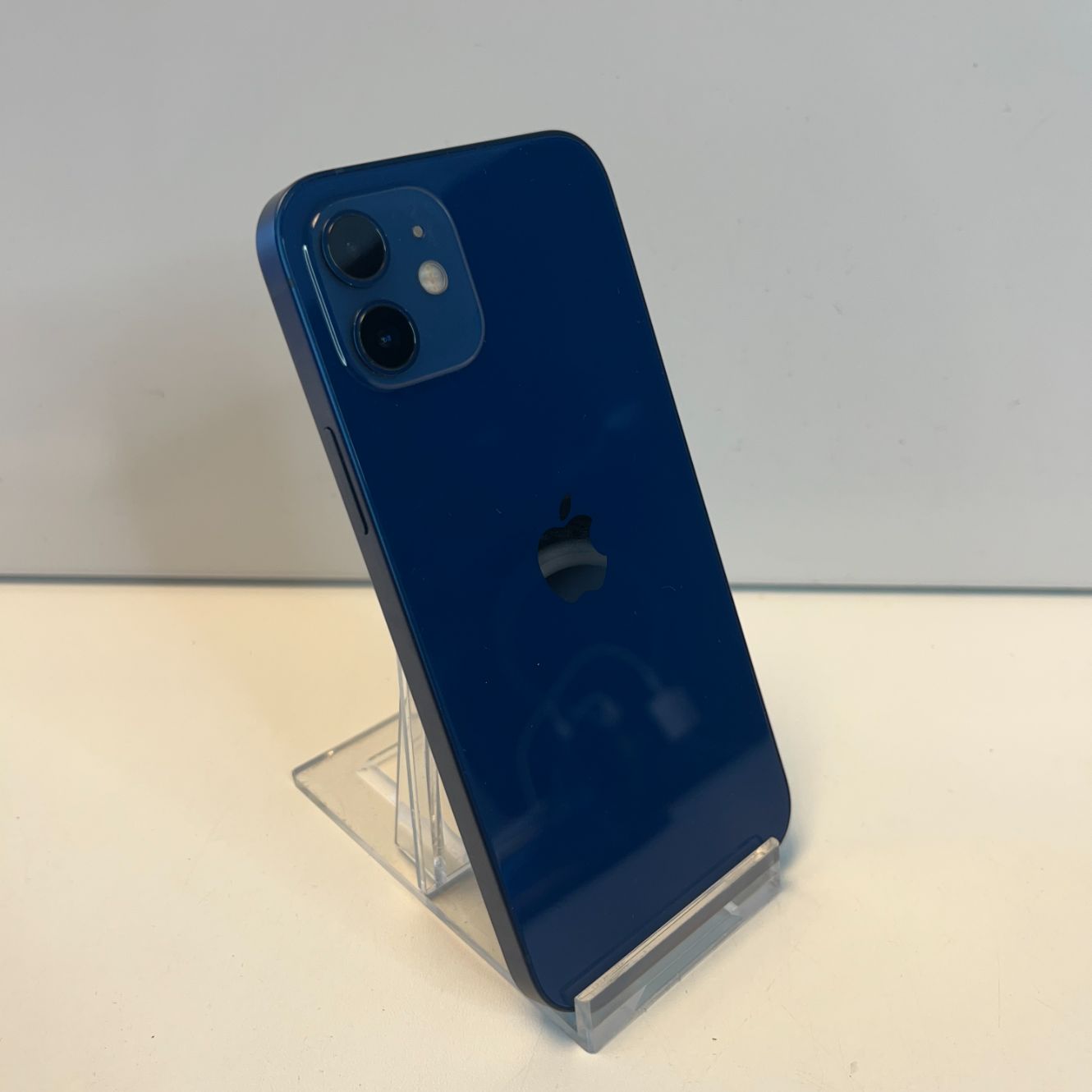 Apple iPhone 12 128GB Blauw | 86% | Zeer Nette Staat