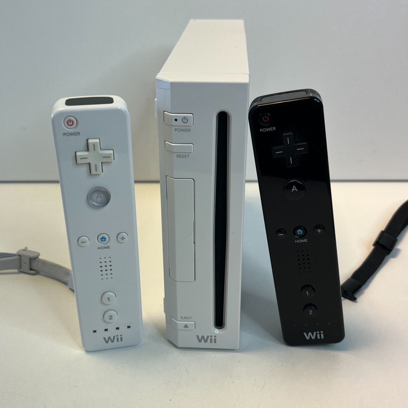 Nintendo Wii + 2 controllers | Zeer Nette staat