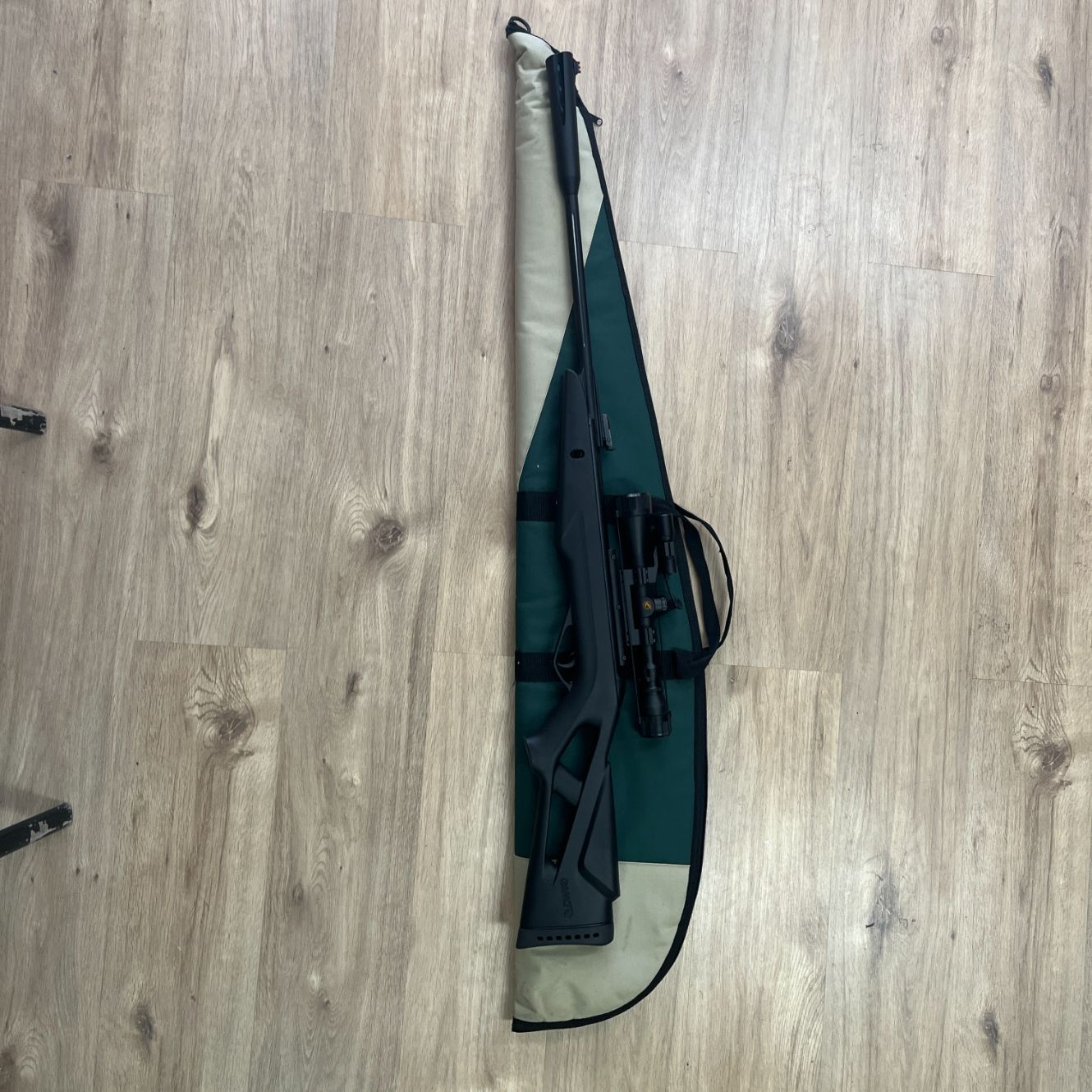Gamo Whisper X Vampir 4,5mm Luchtbuks + kijker en Tas