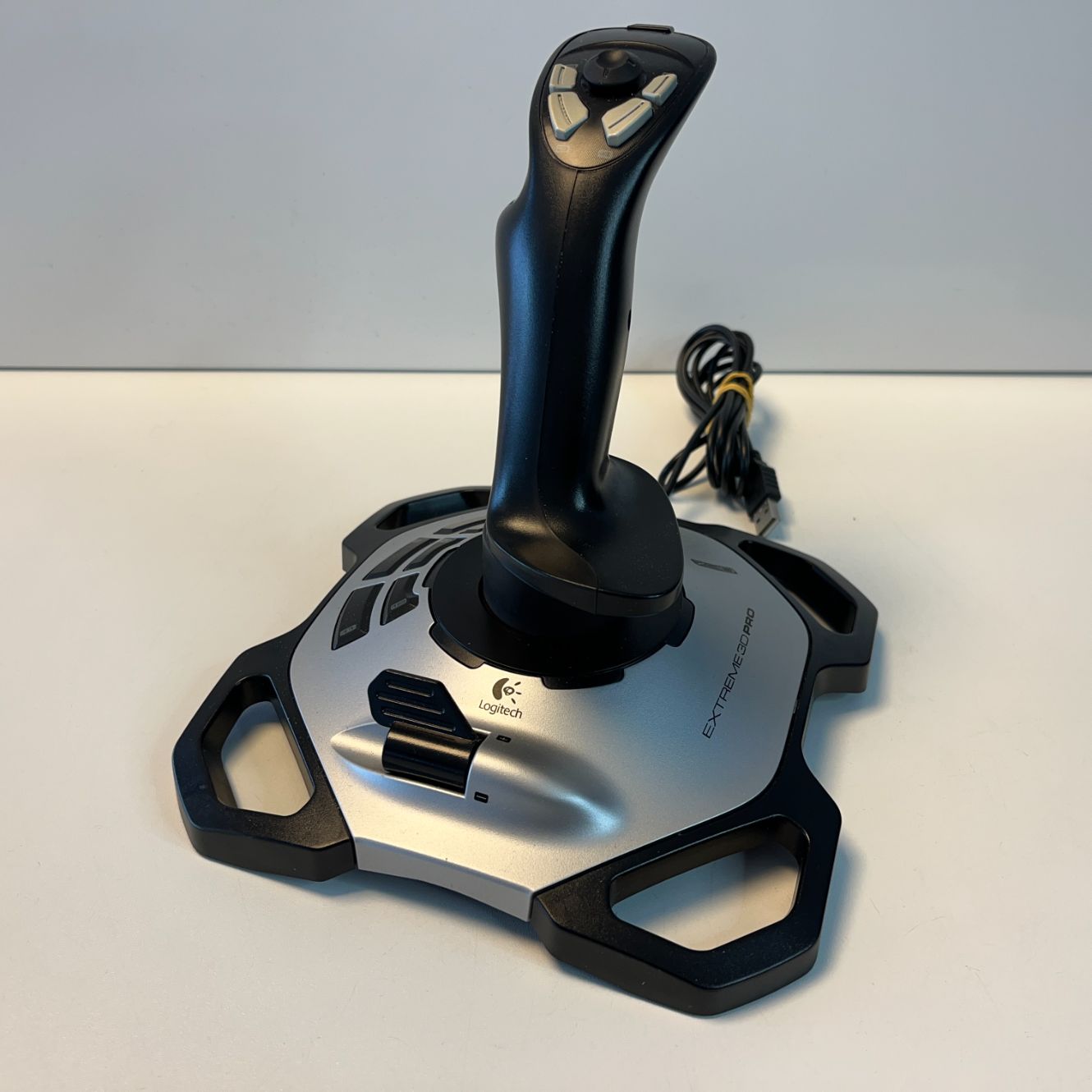 Logitech Extreme 3D Pro Joystick | Nette staat!