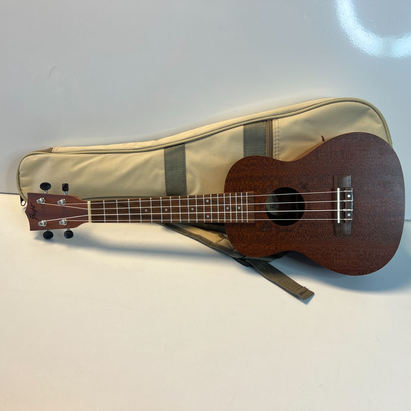 Flight NUC310 Concert Ukelele