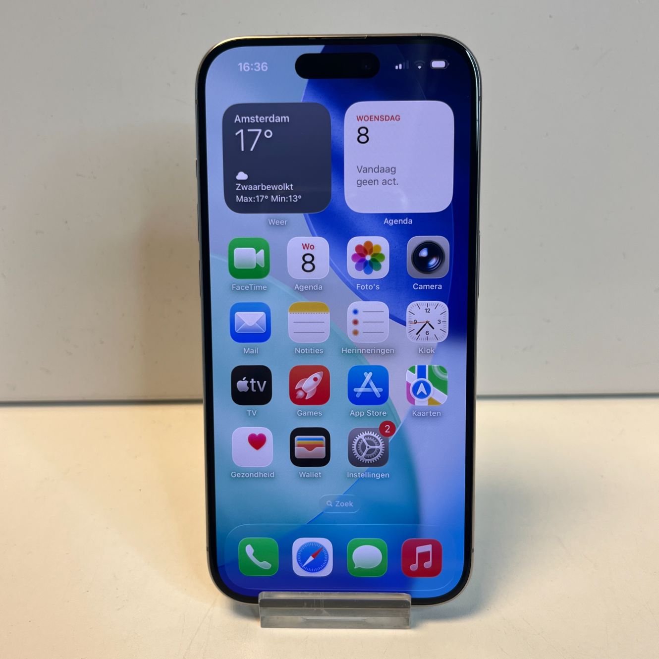 Apple iPhone 15 Pro 128GB Natural Titanium