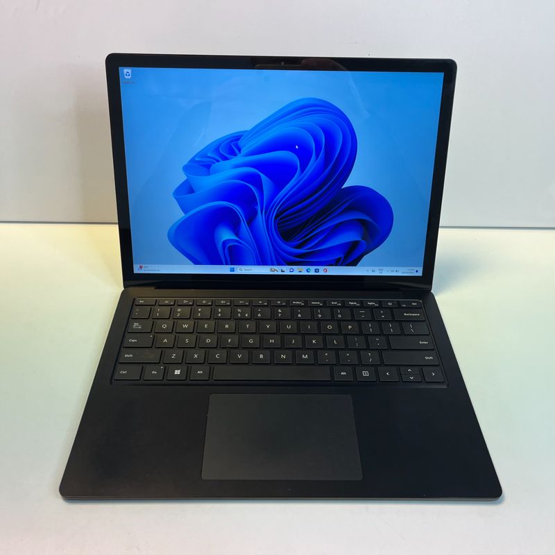 Microsoft Surface Laptop 4 | 512GB | 16GB | Gebruikt