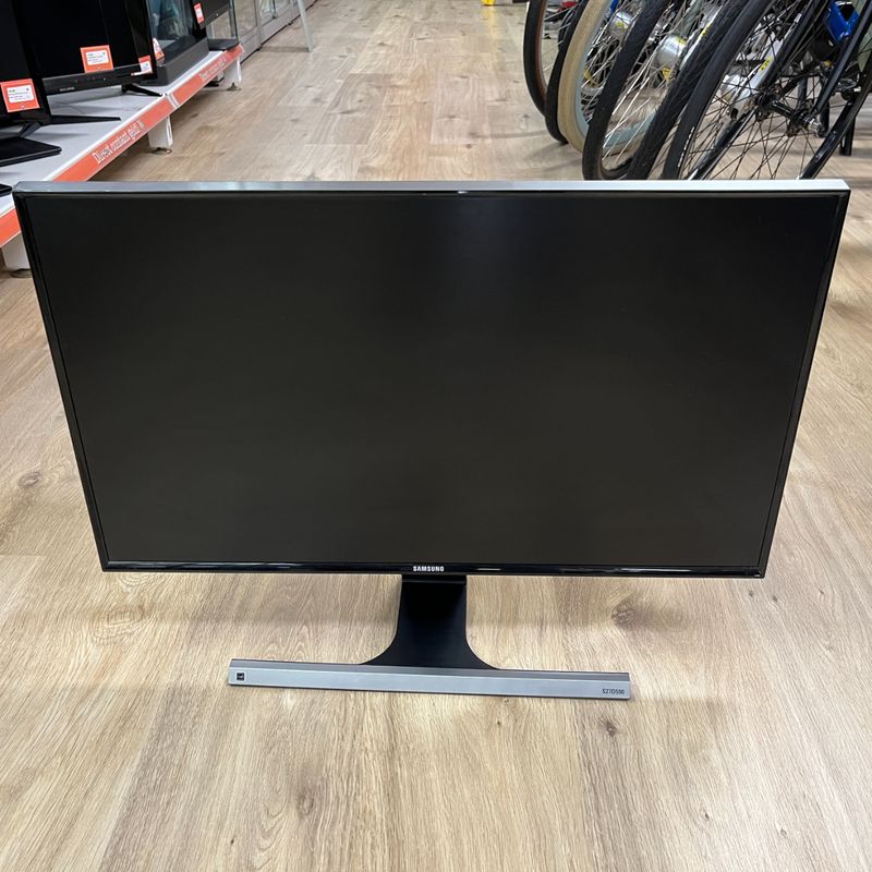 Samsung S27D590P Full-HD 27" Monitor | Nette Staat