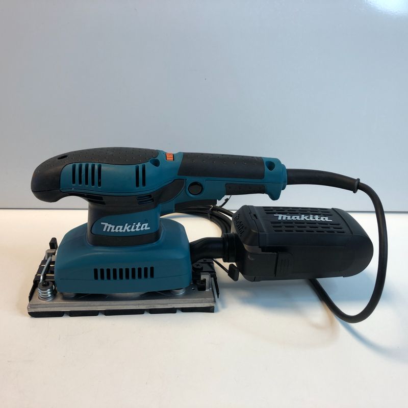 Makita BO3711 Vlakschuurmachine | Nette Staat