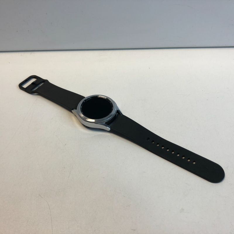 Samsung Galaxy Watch 4 Classic 42mm zilver | Nette staat