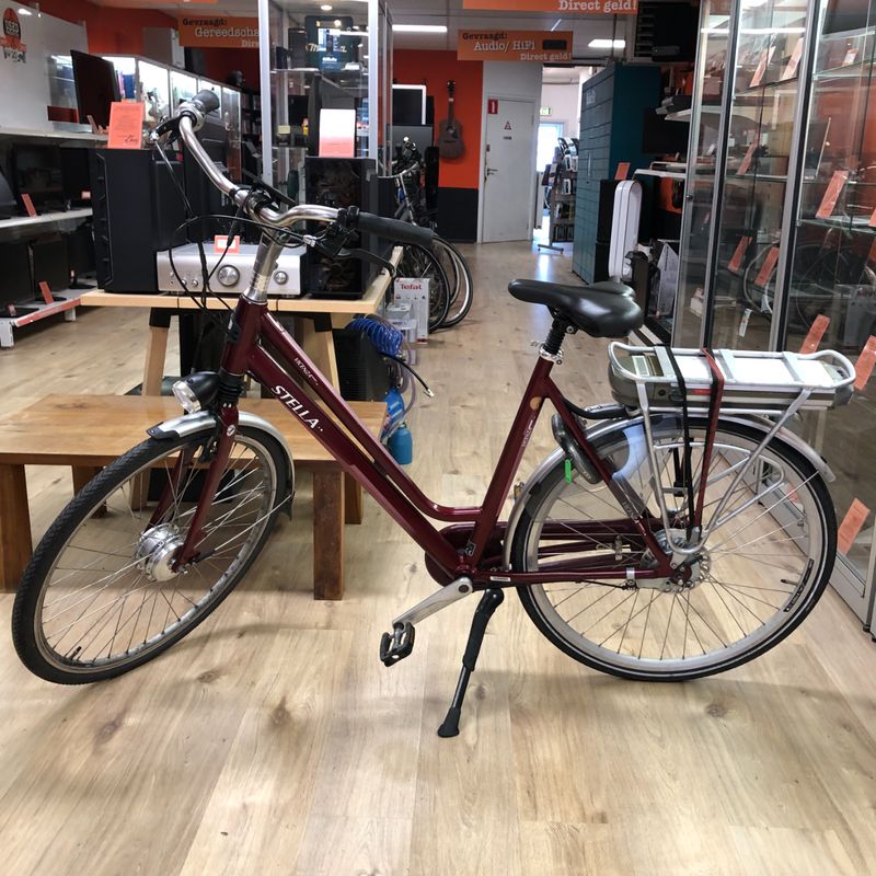 Stella Vicenza Elektrische Damesfiets Rood | Nette staat
