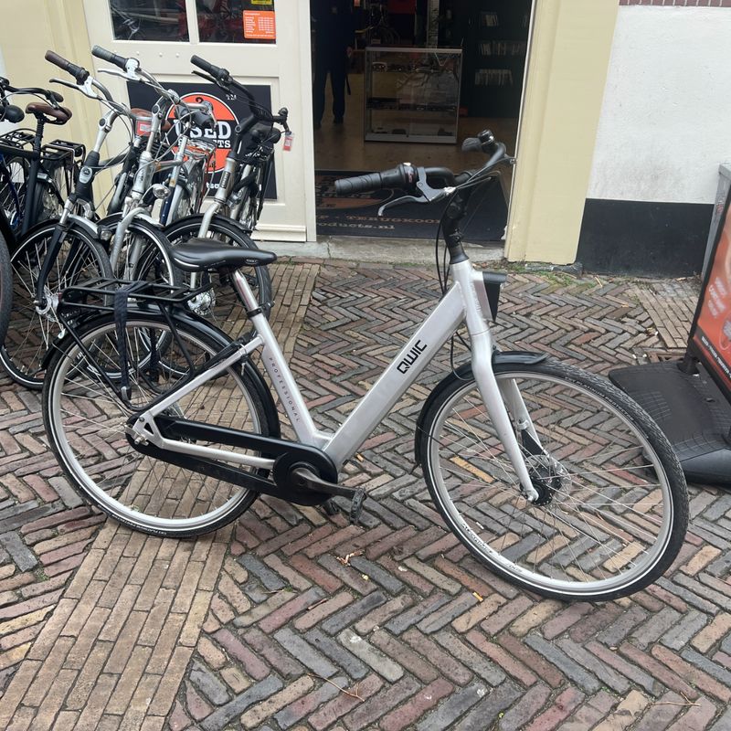 QWIC Professional damesfiets zilver | Consignatieverkoop
