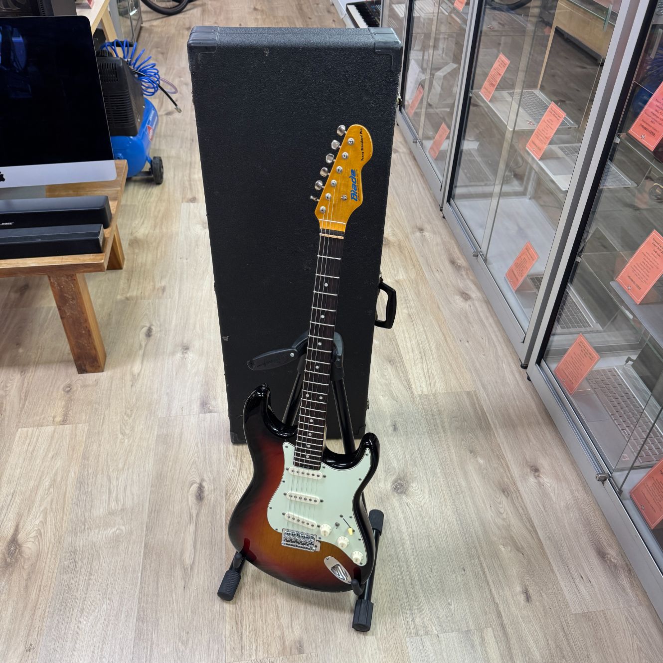 Levinson Blade Texas Standard Pro | Sunburst | 2006 |Koffer