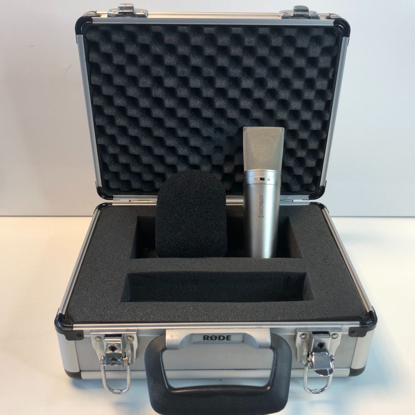 Rode NT2 Microfoon + koffer | Nette Staat