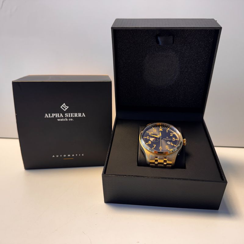 Alpha Sierra AMS03 Herenhorloge Goudkleurig | Netjes