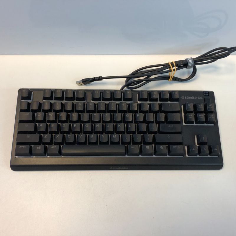 SteelSeries Apex 3 TKL RGB Gaming Keyboard | Nette Staat
