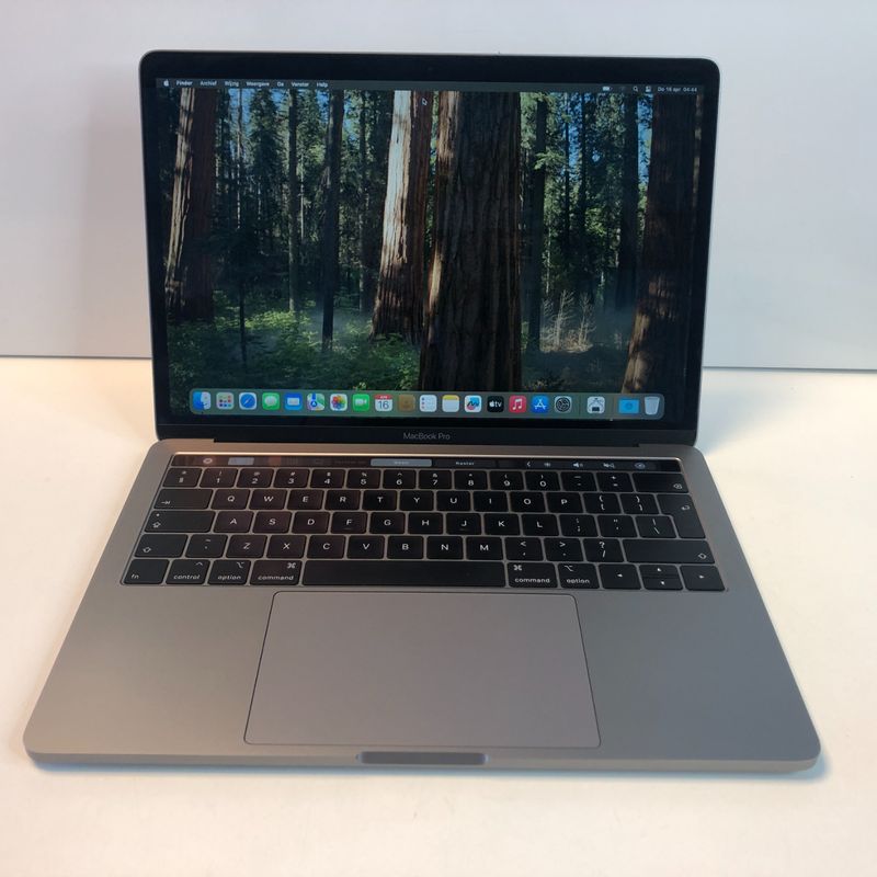 Macbook Pro 2018 13" Touchbar | i5 | 256GB | 8GB | Netjes