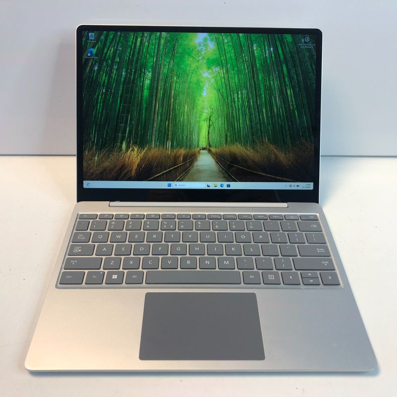Microsoft Surface Go 2 Laptop | 128GB | 8GB | Nette Staat