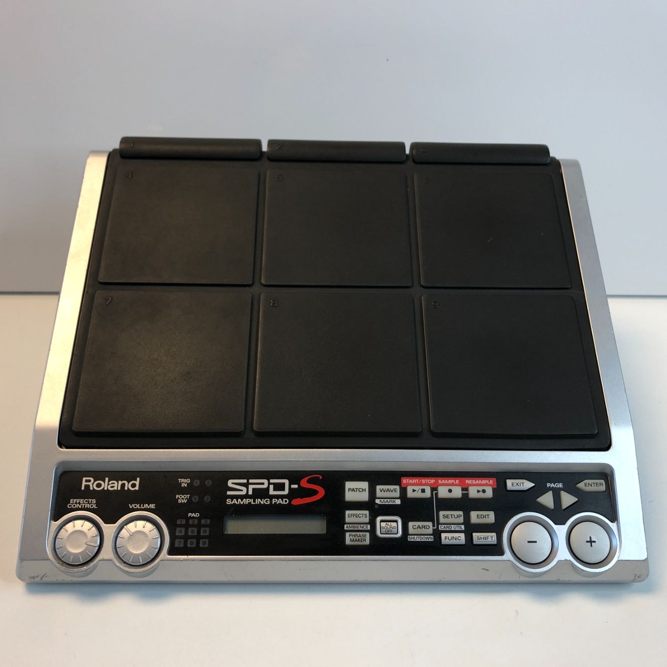 Roland SPD-S Sampling Pad 9-Zone Digital Percussion