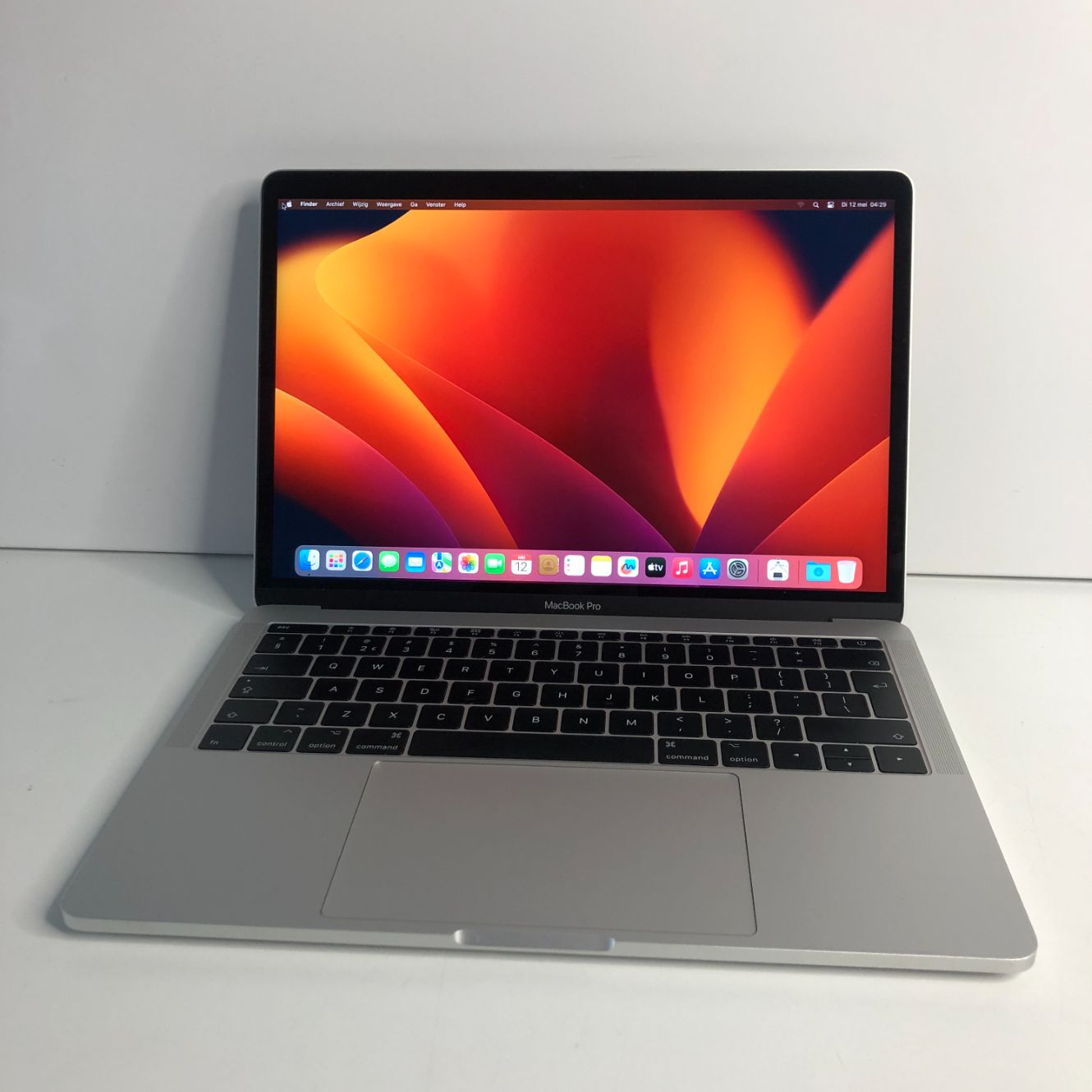 Apple Macbook Pro 13 Inch 2017 | i5 | 8GB | 256GB
