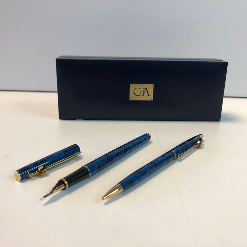 Caran d'Ache Pennen Blauw | Nette Staat