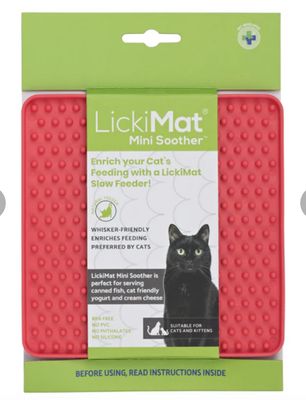 LickiMat Mini Soother for Cats - Pink