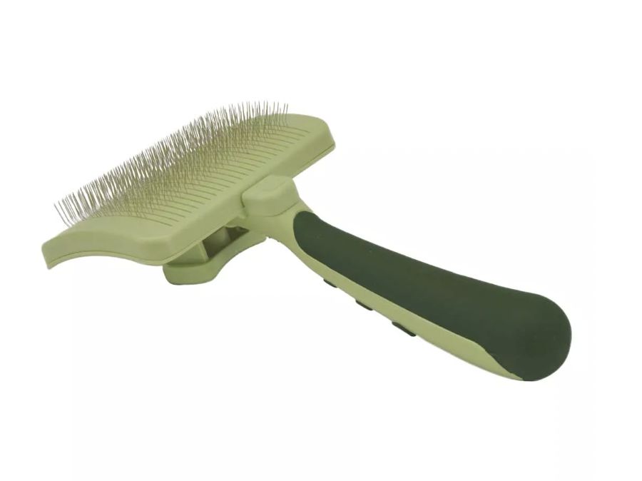 Safari Self Clean Slick Medium Dog