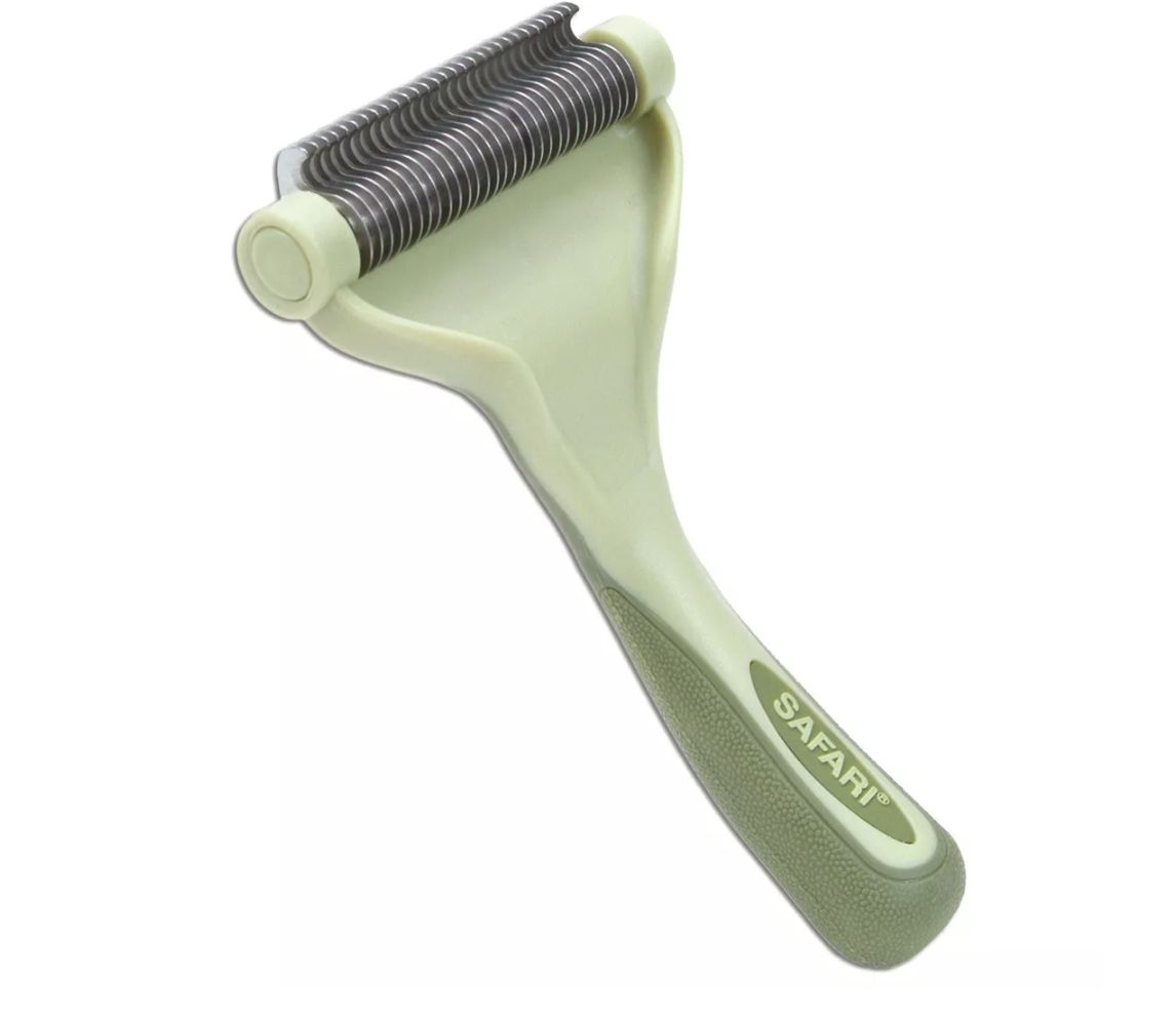 Safari Shed Magic De-Shedding Tool for Dogs with Medium to Long Hair