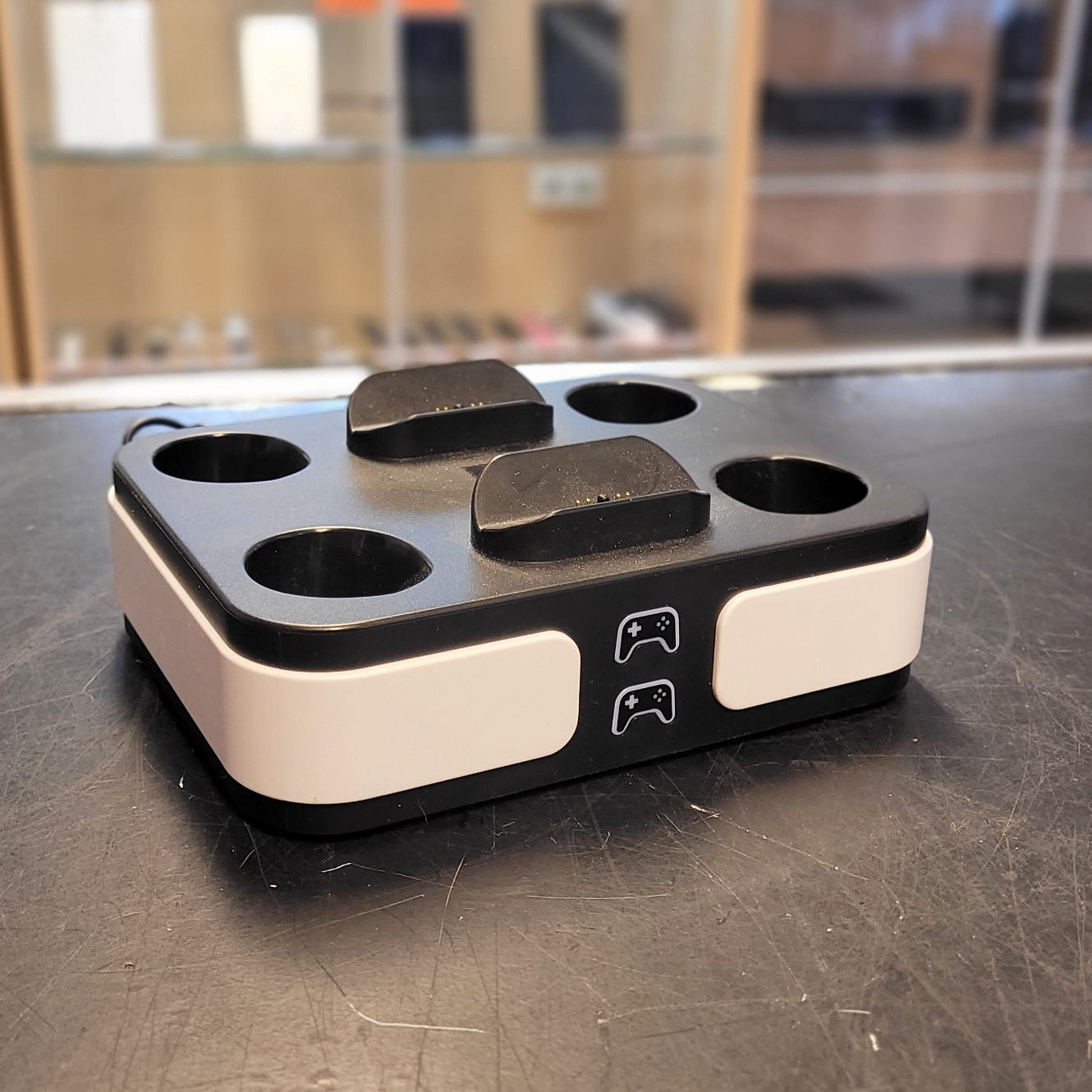 Qware PS5 Charging Dock - In Nette Staat