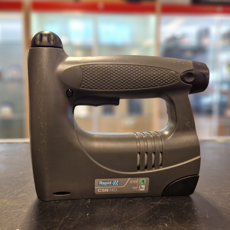 Rapid CSN 140 Nietmachine - In Goede Staat