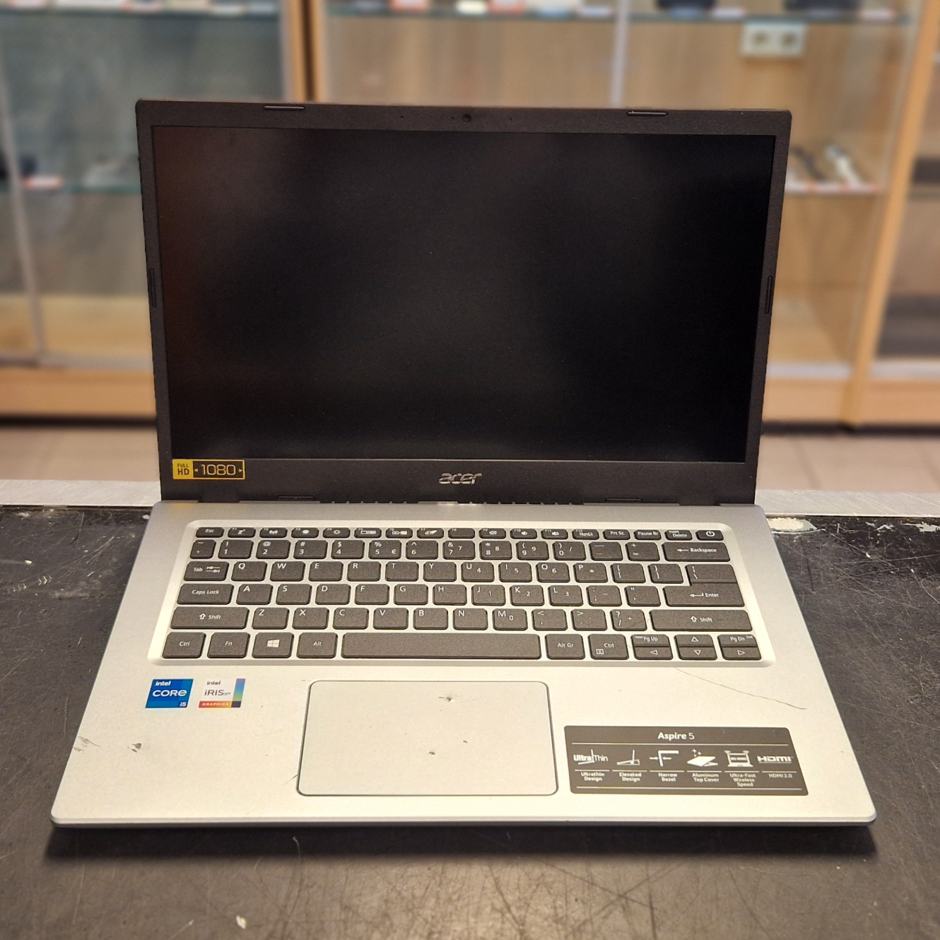 Acer Aspire 5 i5 8GB 512GB SSD Intel Iris Xe Graphics - In Nette Staat