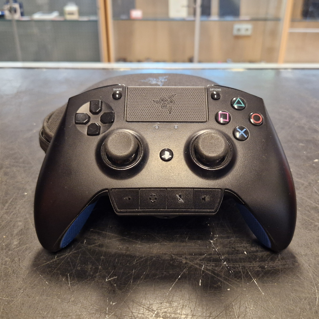 Razer Tournament PS4 Wireless Controller - In Nette Staat
