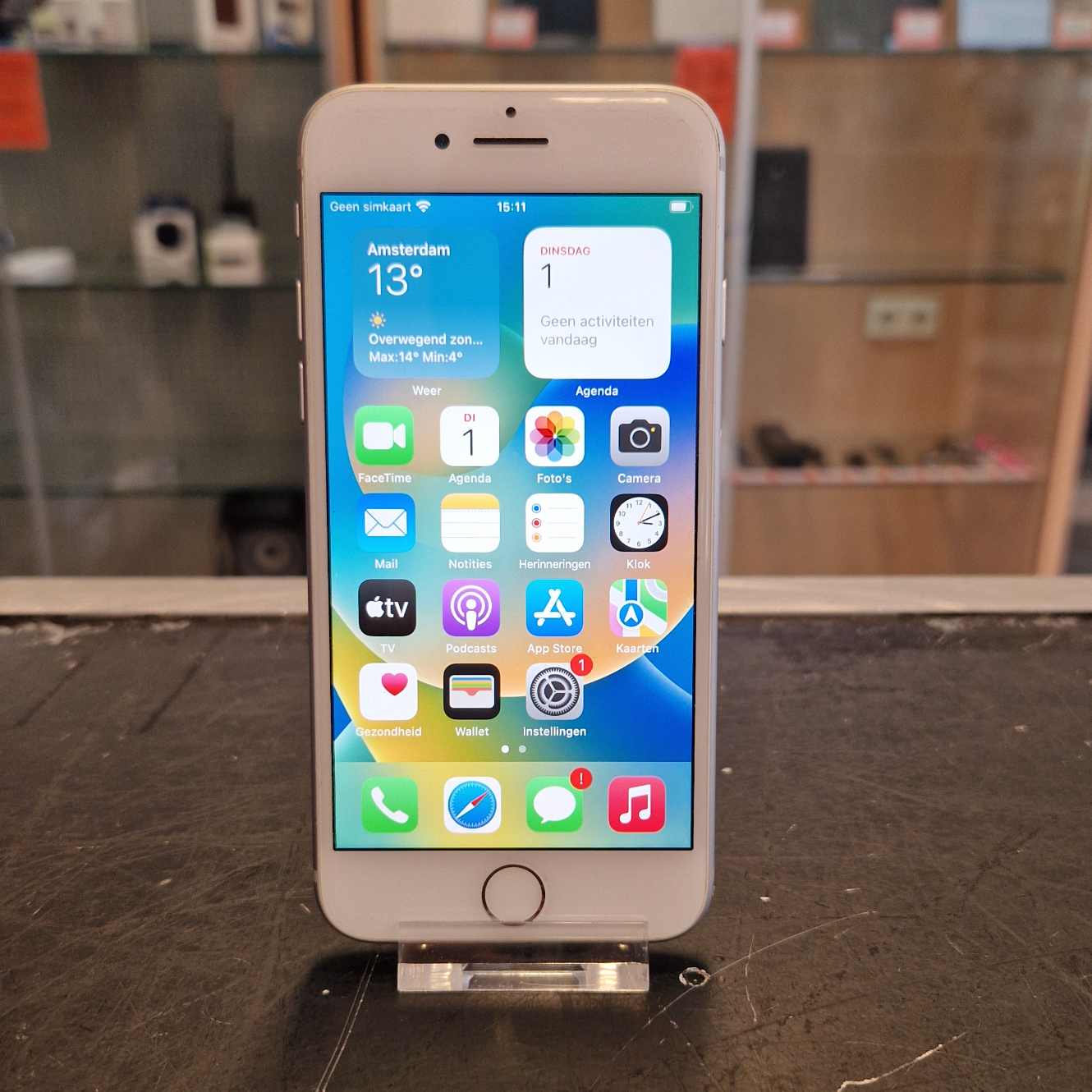 Apple iPhone 8 256GB Silver Accu 79% - In Nette Staat