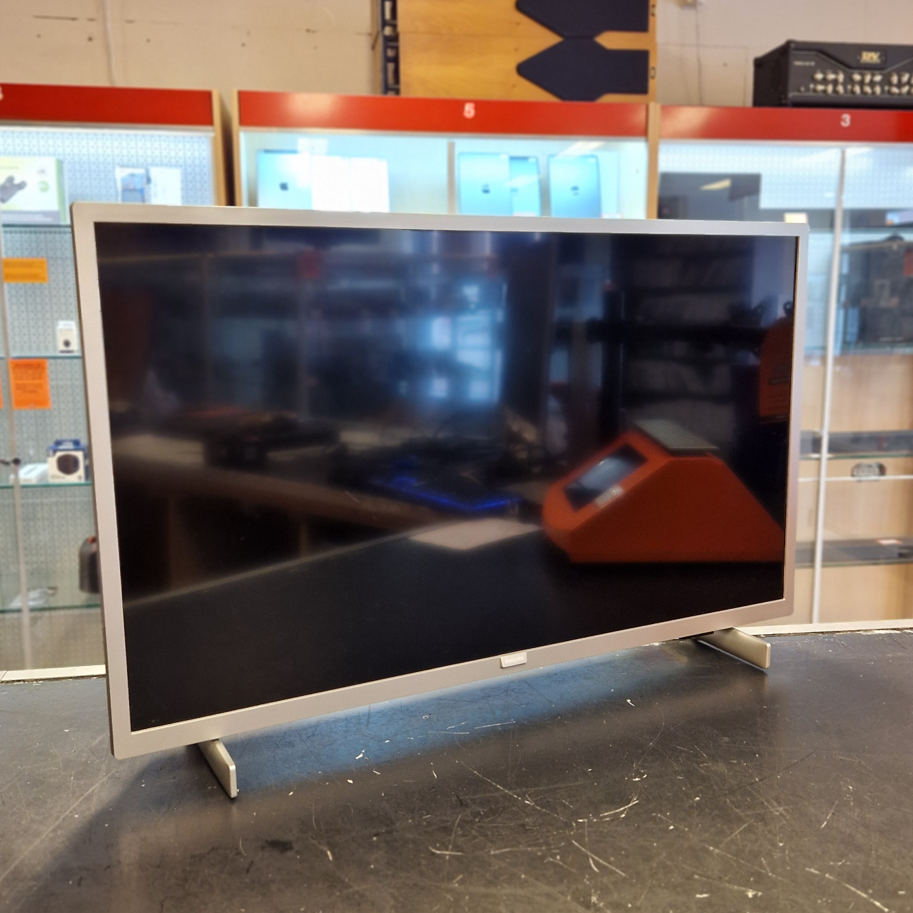 Philips 32PFS6855 32 Inch Smart TV Full HD 2020 - In Nette Staat