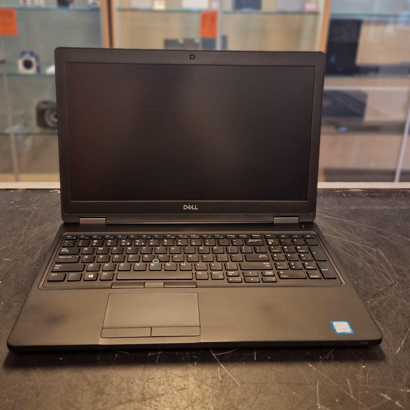 Dell Latitude 5591 Intel Core i7-8850H 16GB 256GB SSD Windows 11 - In Nette Staat