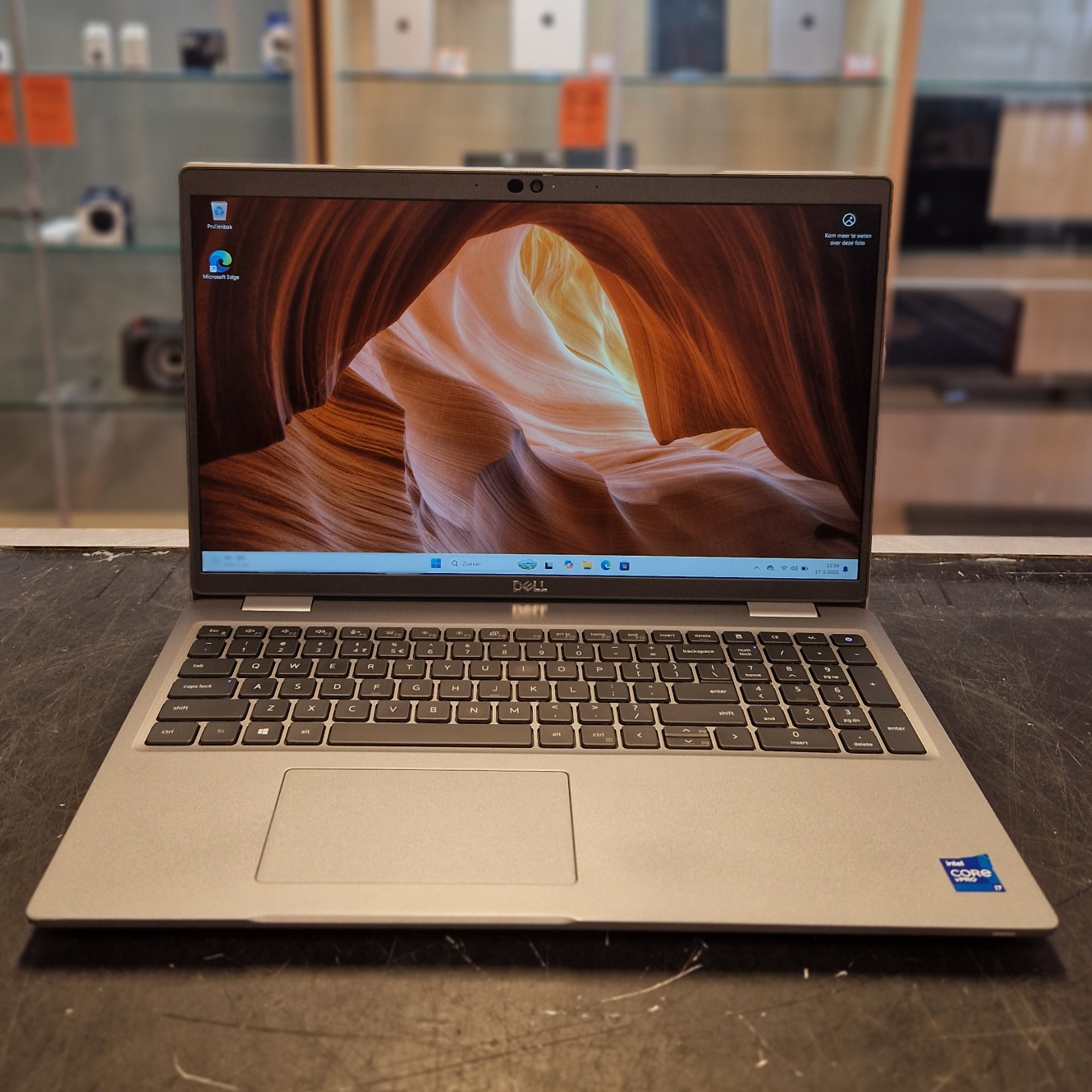 Dell Latitude 5520 Intel Core i7-1185G7 V Pro 16GB 512GB SSD - In Nette Staat