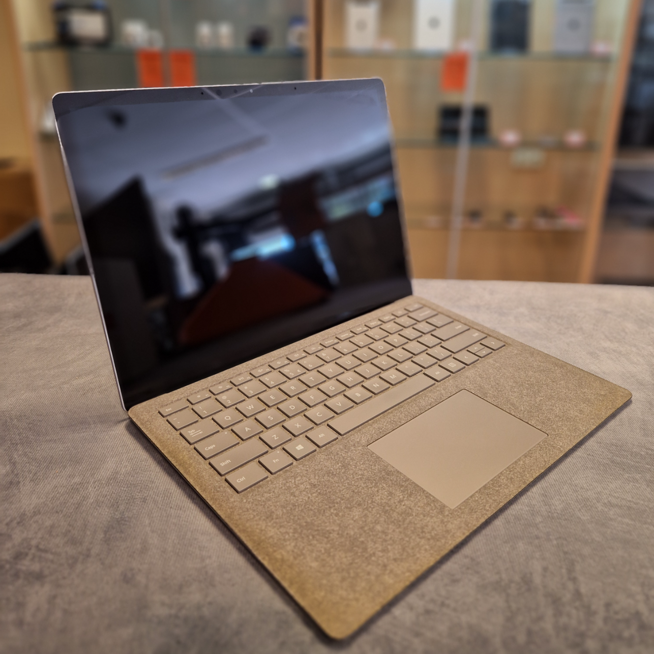 Microsoft Surface 3 Intel Core i5-1035G7 8GB 128GB SSD Windows 11 - In Nette Staat