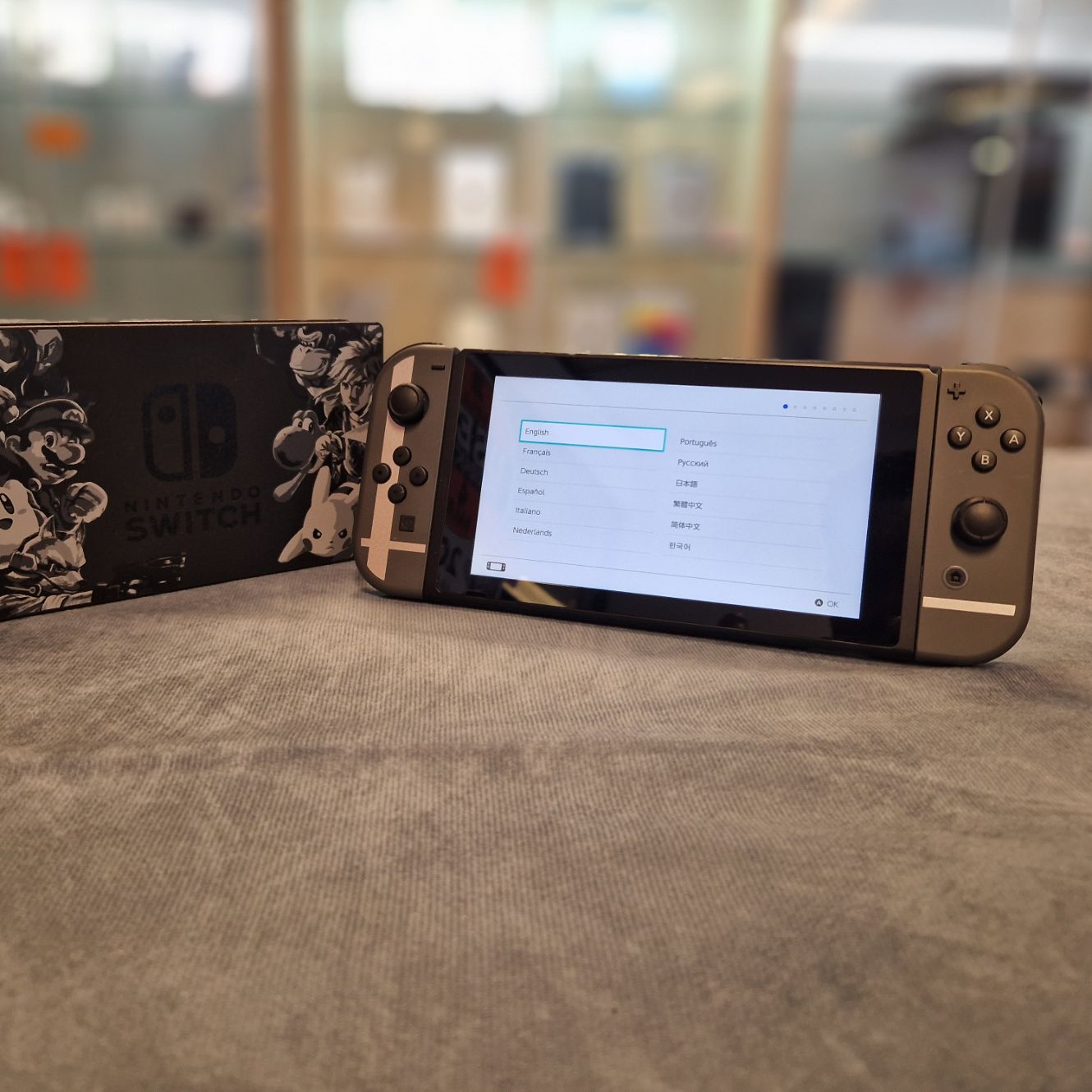Nintendo Switch V2 Super Smash Ultimate Edition Spelcomputer - In Nette Staat