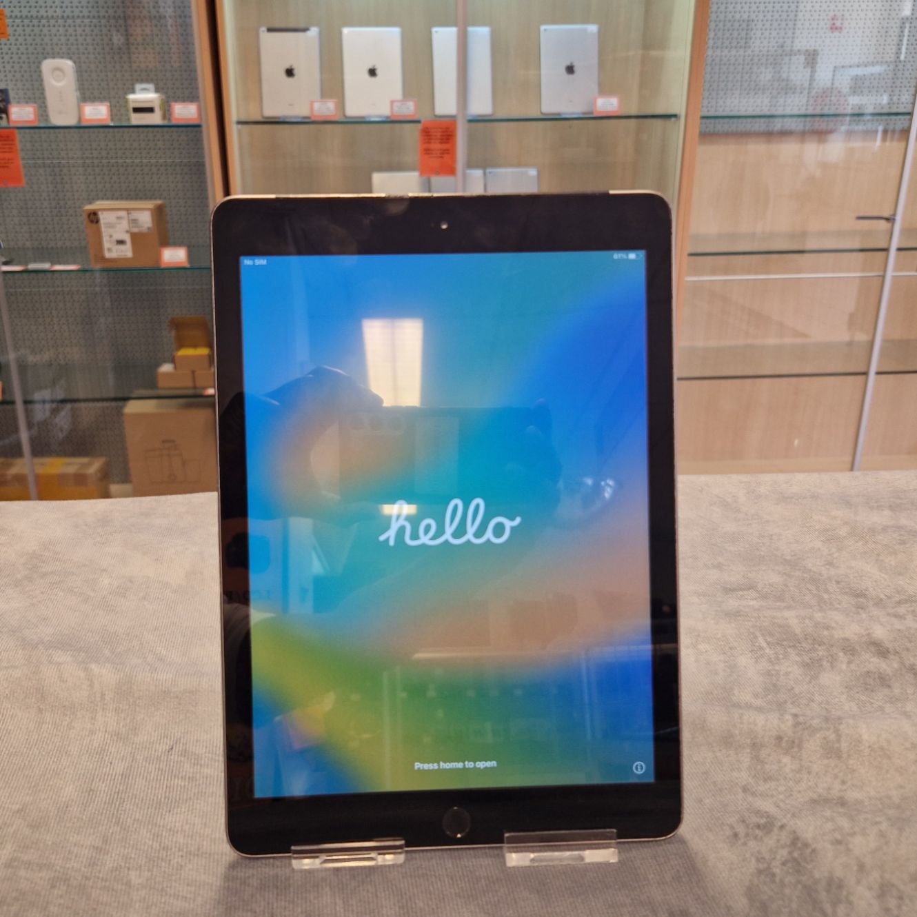 Apple iPad 6e Generatie 4G 32GB iOS 17 Accu 89  - In Nette Staat