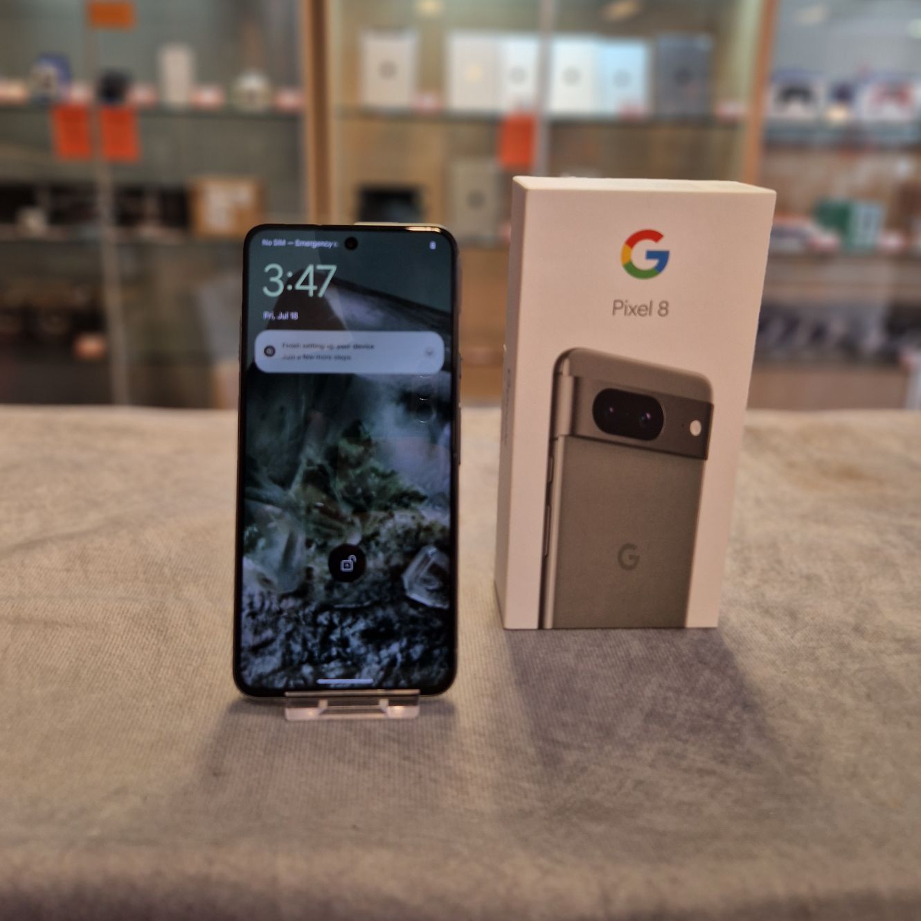 Google Pixel 8 128GB Android 14 - In Nette Staat