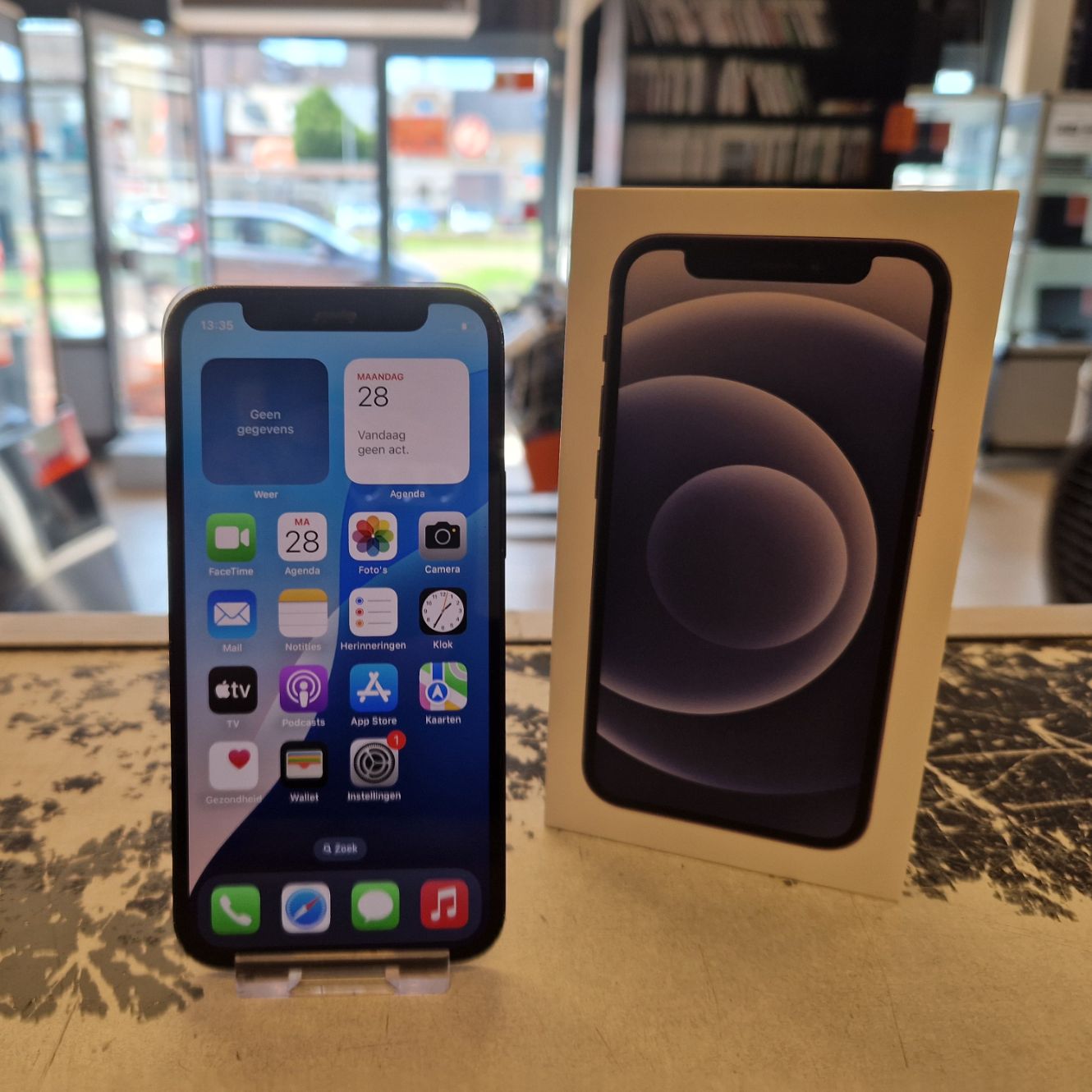 Apple iPhone 12 Mini 128GB Accu 76 - In Goede Staat