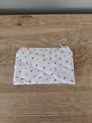 Millie plat pouch kersen
