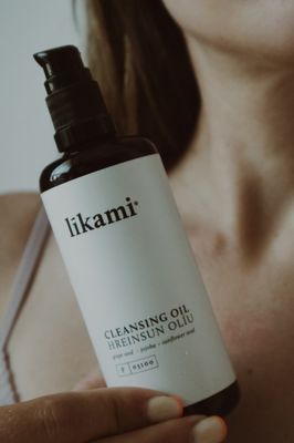 Likami Cleansing oil